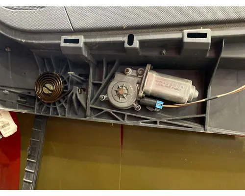 Door Window Regulator, Front Freightliner Cascadia 125 Complete Recycling Group LLC