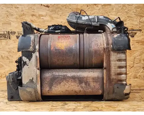 DPF (Diesel Particulate Filter) Freightliner Cascadia 125 Complete Recycling Group LLC