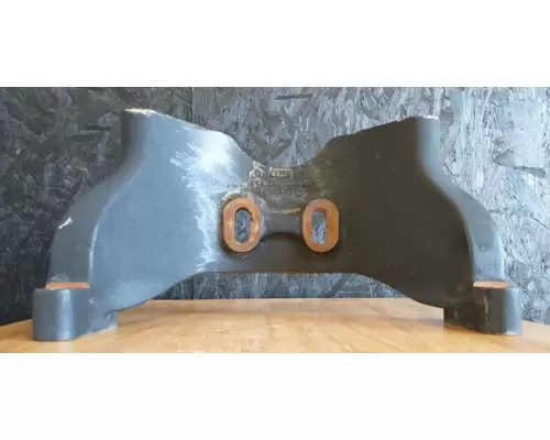 Freightliner Cascadia 125 Engine Mounts