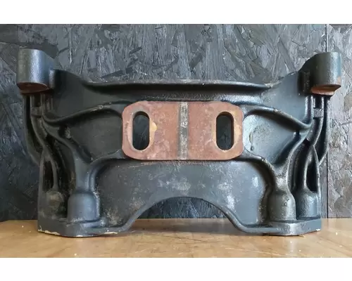 Freightliner Cascadia 125 Engine Mounts