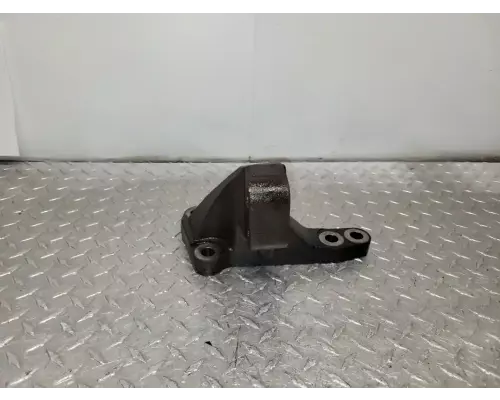 Freightliner Cascadia 125 Engine Mounts