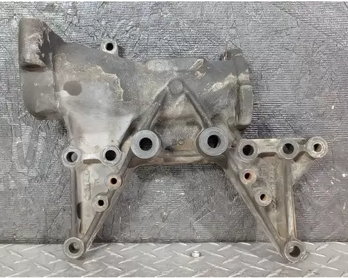 Freightliner Cascadia 125 Engine Parts, Misc.