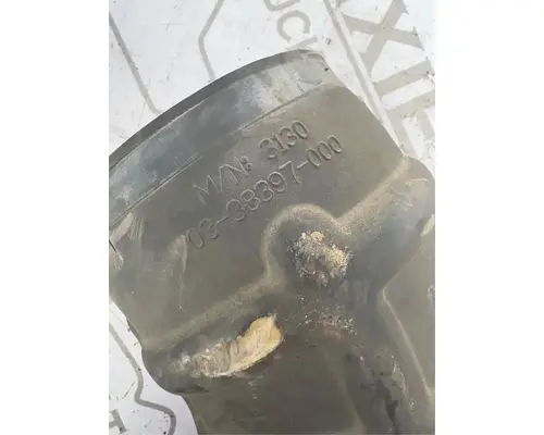Freightliner Cascadia 125 Exhaust Pipe