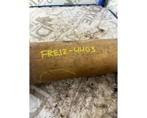 Freightliner Cascadia 125 Exhaust Pipe