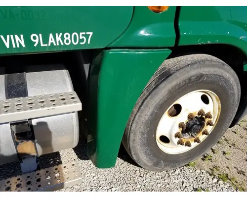 Fender Extension FREIGHTLINER CASCADIA 125 LKQ Geiger Truck Parts