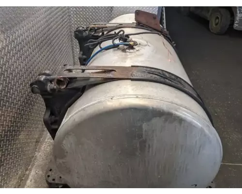 Freightliner Cascadia 125 Fuel Tank