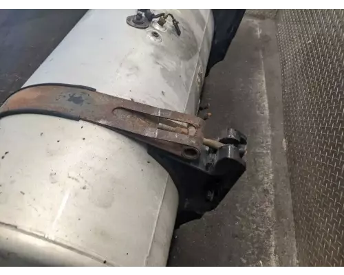 Freightliner Cascadia 125 Fuel Tank