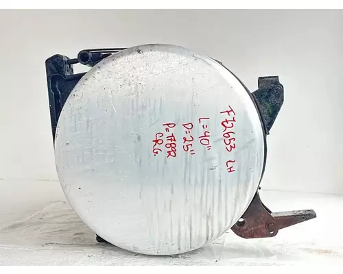Freightliner Cascadia 125 Fuel Tank