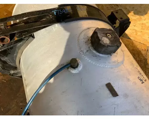 Freightliner Cascadia 125 Fuel Tank