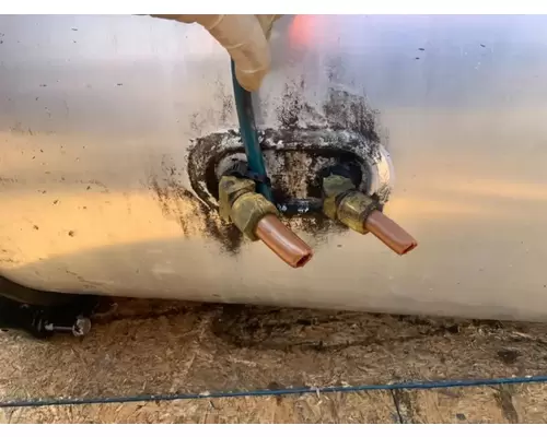 Freightliner Cascadia 125 Fuel Tank