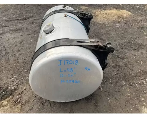 Freightliner Cascadia 125 Fuel Tank