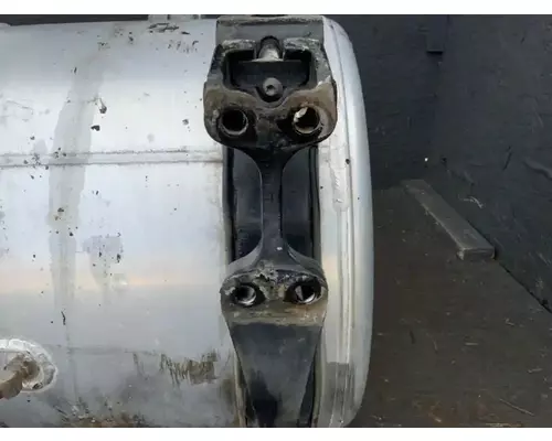 Freightliner Cascadia 125 Fuel Tank