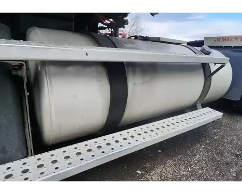 Freightliner Cascadia 125 Fuel Tank