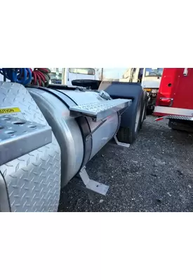 Freightliner Cascadia 125 Fuel Tank