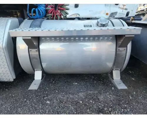 Freightliner Cascadia 125 Fuel Tank