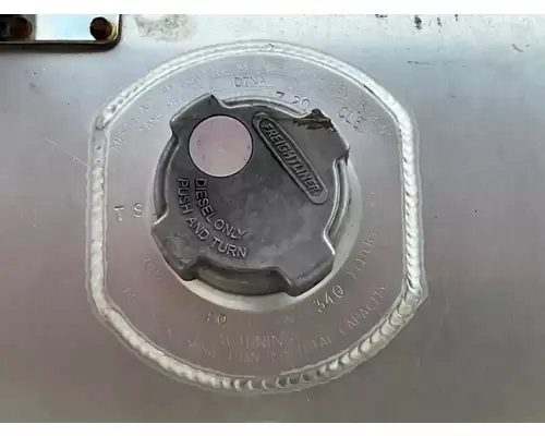 Freightliner Cascadia 125 Fuel Tank