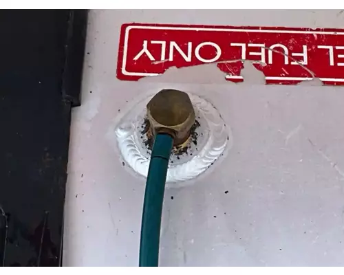 Freightliner Cascadia 125 Fuel Tank