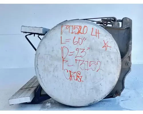 Freightliner Cascadia 125 Fuel Tank