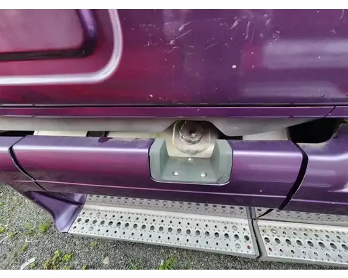 Freightliner Cascadia 125 Fuel Tank
