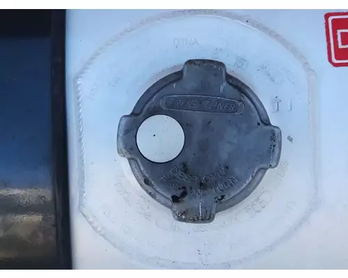 Freightliner Cascadia 125 Fuel Tank