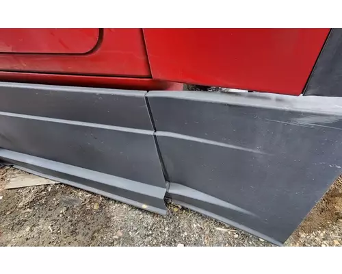 Freightliner Cascadia 125 Fuel Tank