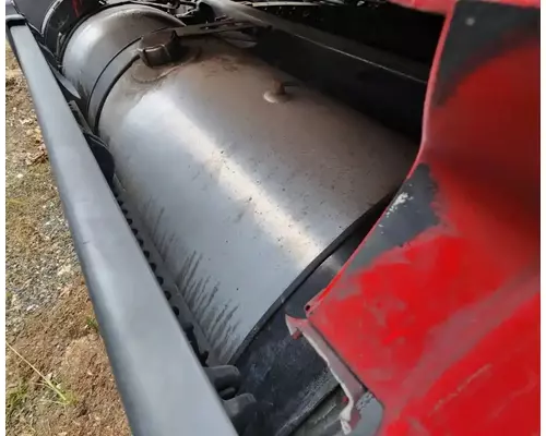 Freightliner Cascadia 125 Fuel Tank