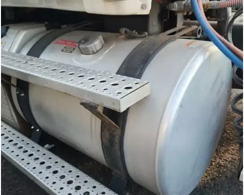 Freightliner Cascadia 125 Fuel Tank