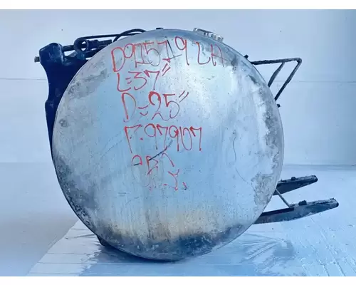 Freightliner Cascadia 125 Fuel Tank