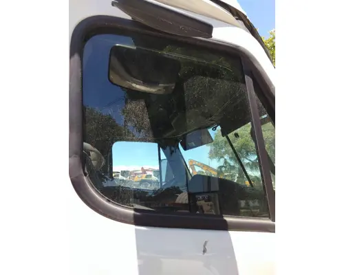 Door Glass, Front FREIGHTLINER CASCADIA 125 LKQ Heavy Truck - Tampa