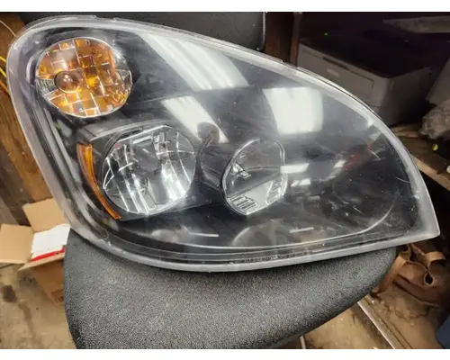 Freightliner Cascadia 125 Headlamp Assembly