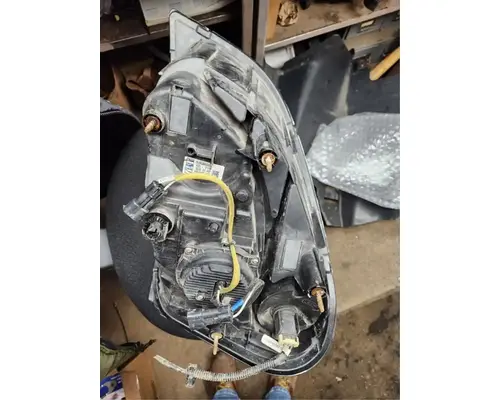 Freightliner Cascadia 125 Headlamp Assembly
