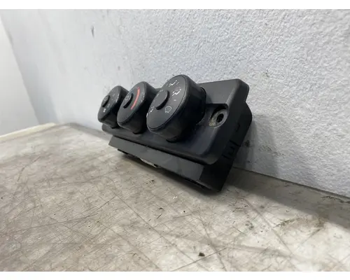 Heater Or Air Conditioner Parts, Misc. FREIGHTLINER Cascadia 125 Frontier Truck Parts