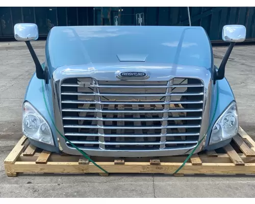 Hood FREIGHTLINER Cascadia 125 Frontier Truck Parts