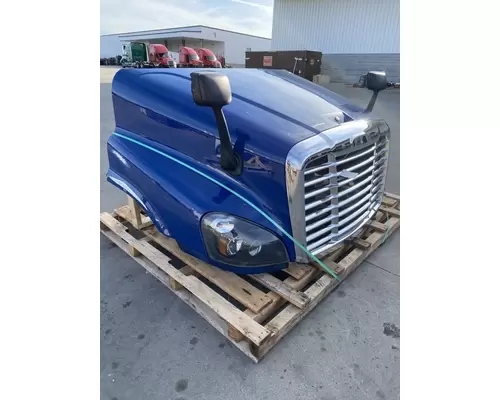 Hood FREIGHTLINER Cascadia 125 Frontier Truck Parts