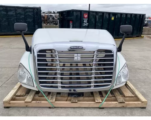 Hood FREIGHTLINER Cascadia 125 Frontier Truck Parts