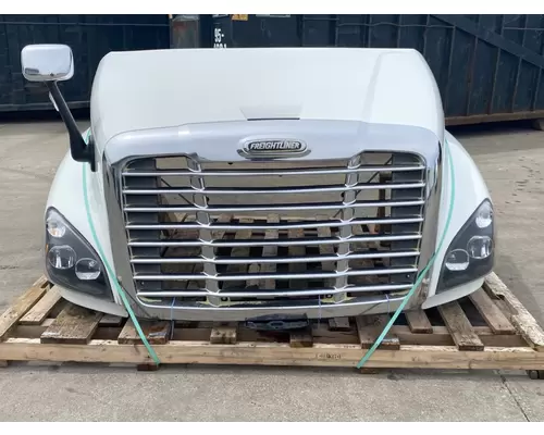 Hood FREIGHTLINER Cascadia 125 Frontier Truck Parts