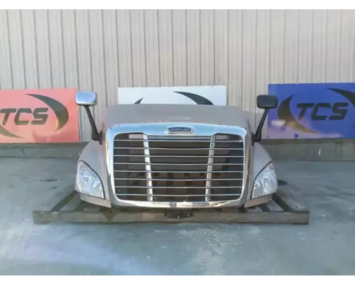 Freightliner Cascadia 125 Hood