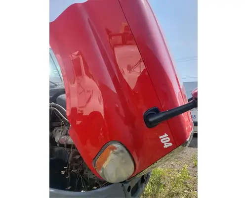 Freightliner Cascadia 125 Hood