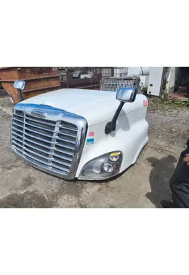 Freightliner Cascadia 125 Hood