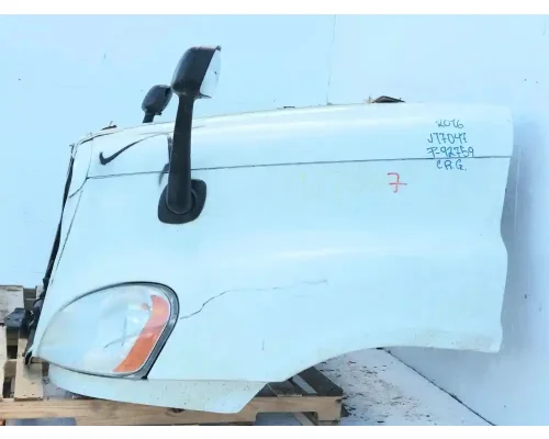Freightliner Cascadia 125 Hood