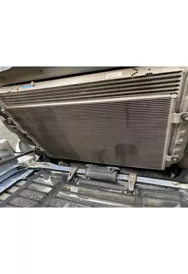 Freightliner Cascadia 125 Intercooler