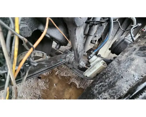 Leaf Spring, Front Freightliner Cascadia 125 Complete Recycling Group LLC