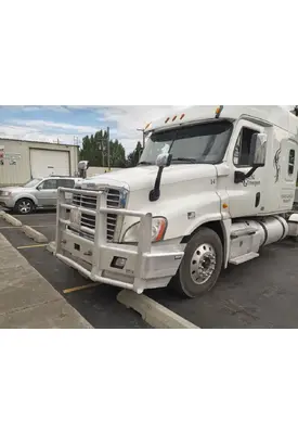 Freightliner Cascadia 125 Mirror (Interior)