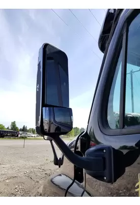 Freightliner Cascadia 125 Mirror (Side View)