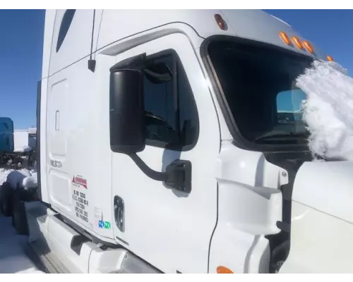 Freightliner Cascadia 125 Mirror (Side View)