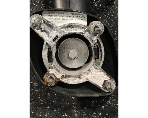 Freightliner Cascadia 125 Mirror (Side View)