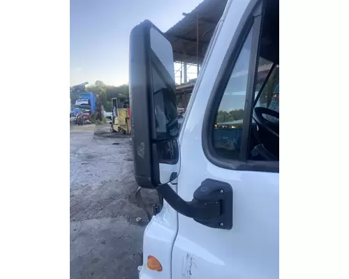 Freightliner Cascadia 125 Mirror (Side View)