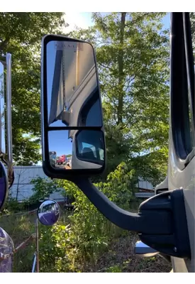 Freightliner Cascadia 125 Mirror (Side View)