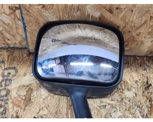 Freightliner Cascadia 125 Mirror (Side View)