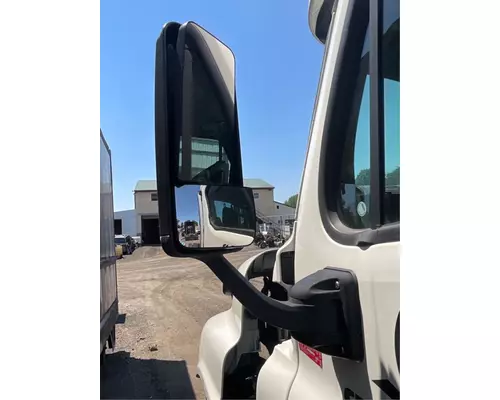 Freightliner Cascadia 125 Mirror (Side View)